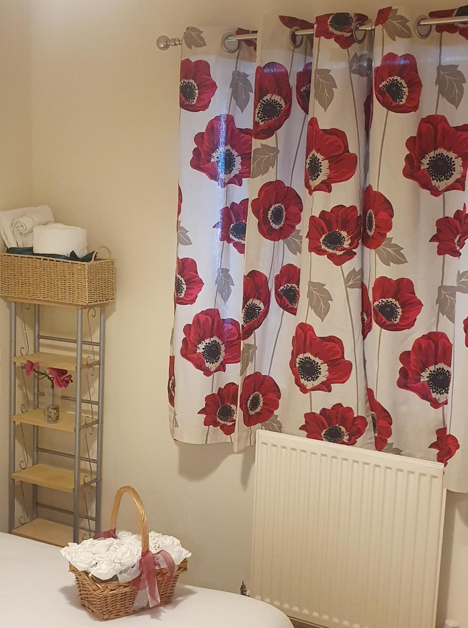 Double Size And Single Room In Barking Barking  Zewnętrze zdjęcie